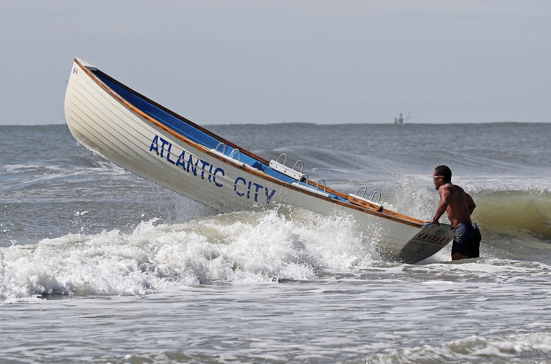 Waves at Atlantic City beach